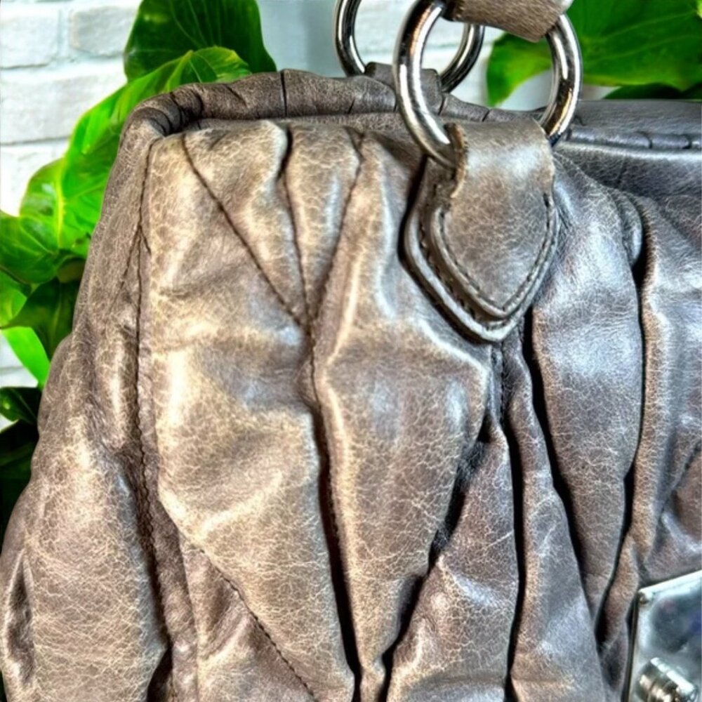 💛SOLD💛 MIU MIU Matelasse Nappa Leather Vintage Shoulder Bag with Key with COA - Picture 17 of 17